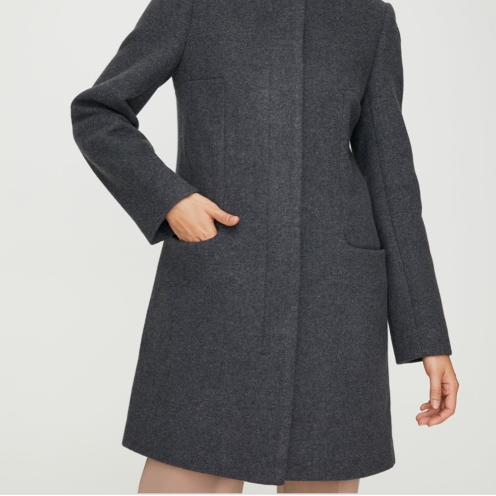 NWT aritzia/Babaton cashmere coat